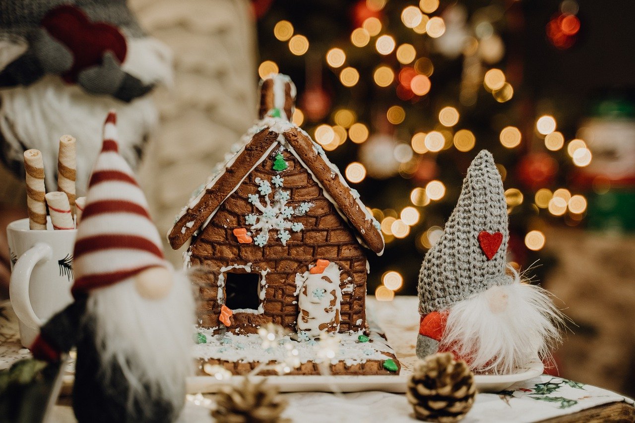 'Tis the Season for Gingerbread!